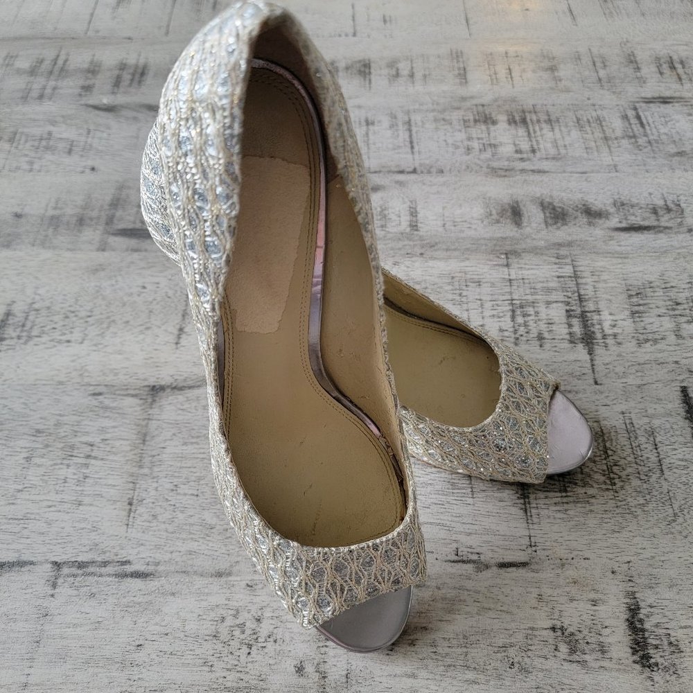 Enzo Angiolini Silver and Gold Lace Peep Toe Glitter Pumps 9.5M